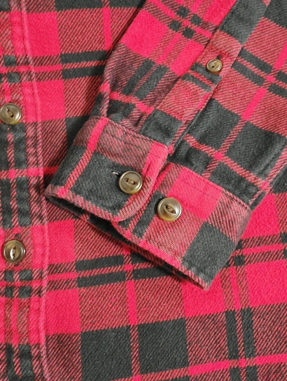 L.L.Bean Women’s M 100% Organic Cotton Flannel Shirt Red Black Plaid Button Up - Picture 7 of 15